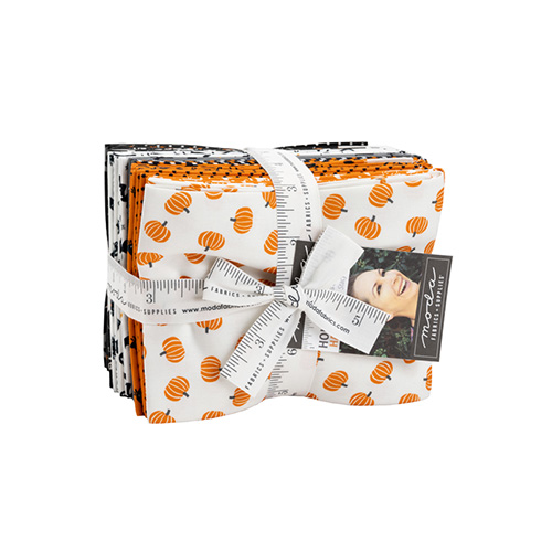 Holiday Essentials - Halloween Fat 1/4\'s By Moda - 20 Pcs