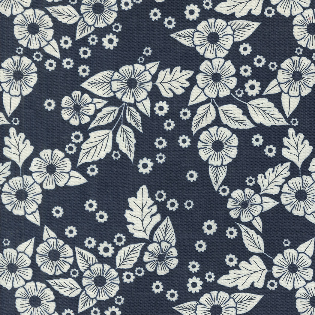 Field Of Flowers By Katharine Watson For Moda - Navy