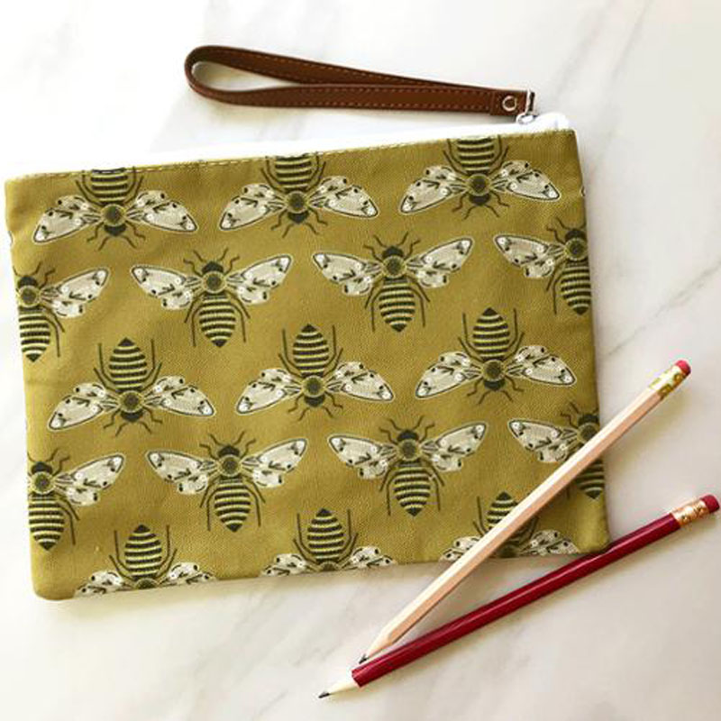 Pouch Busy Bee By Gingiber For Moda - Multiple Of 2