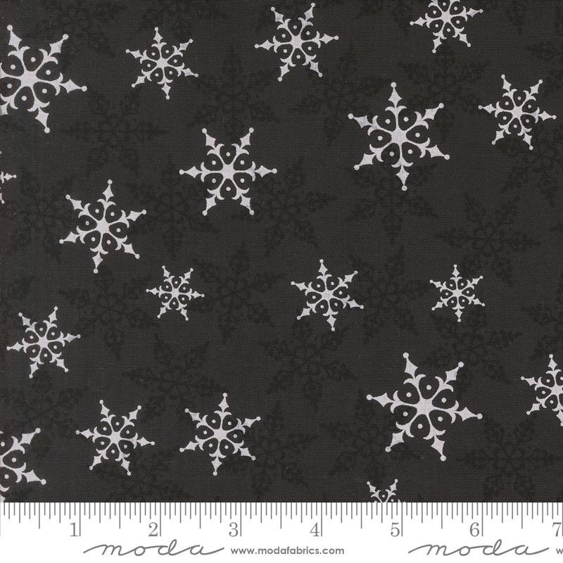 Winter Friends 108" By Deb Strain For Moda - Charcoal Black