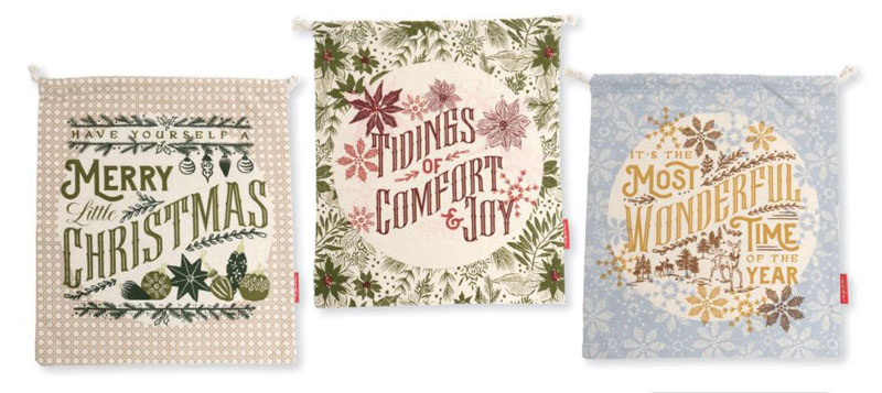 Old World Yuletide Gift Bags Set Of 3 Designs By Fancy That Design House For Moda - Multiple Of 4