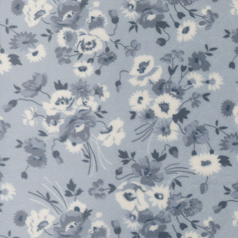 Nantucket Summer Quilting Cuddle By Camille Roskelley For Moda With Shannon Fabrics - Light Blue