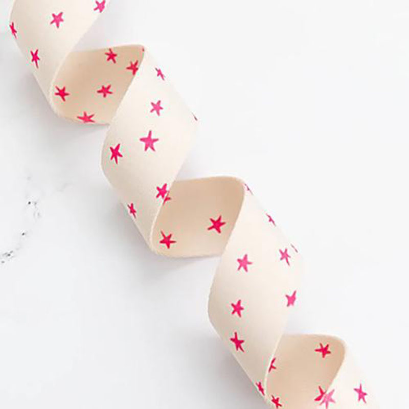 Webbing Starry 1.5" Wide 22.86 Mtr By Alexia Marcelle Abegg For Moda - Natural/Pink