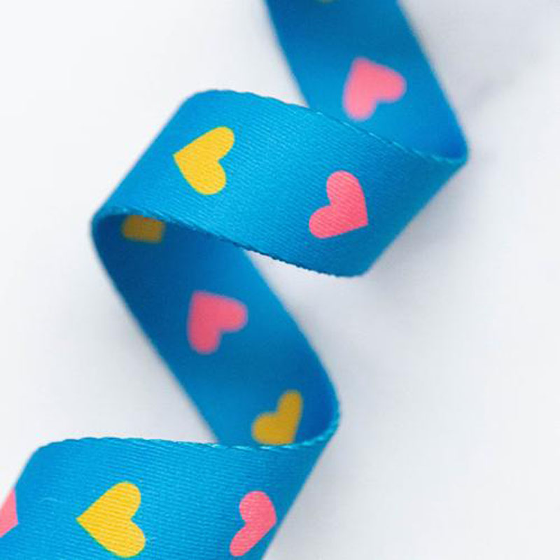 Webbing Hearts In Bright Blue 1" Wide 22.86 Mtr By Melody Miller For Moda